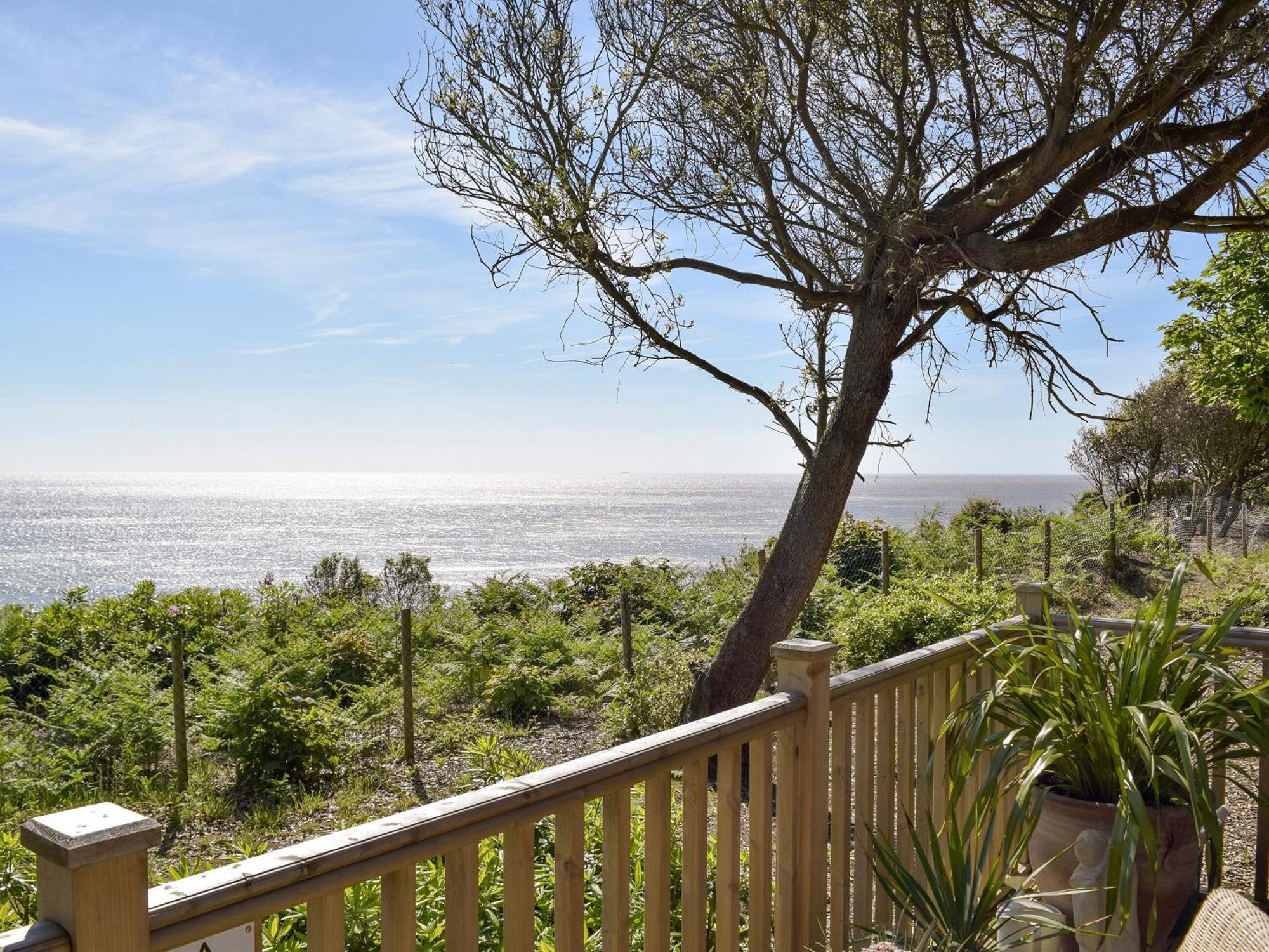 Villa Seacliff à Corton  Extérieur photo